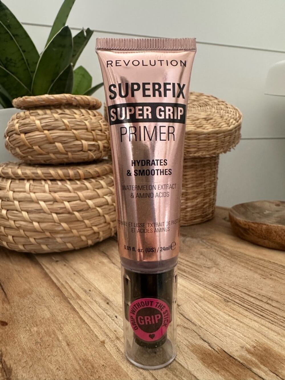 NWT Revolution Super Fix Super Grip Primer